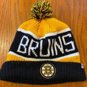 Boston Bruins Toque with Pom